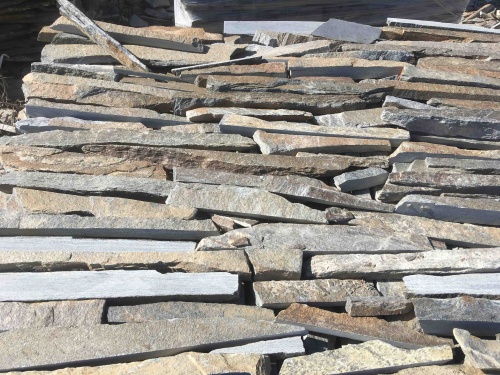 Горбушка златолит мультиколор для облицовки купить в Жуковском