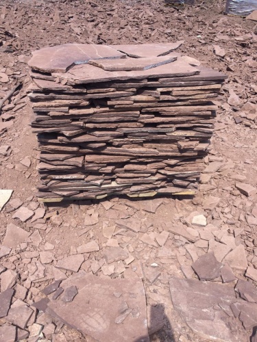 Плитняк лемезит бордовый для цоколя 1,5-2 см купить в Жуковском