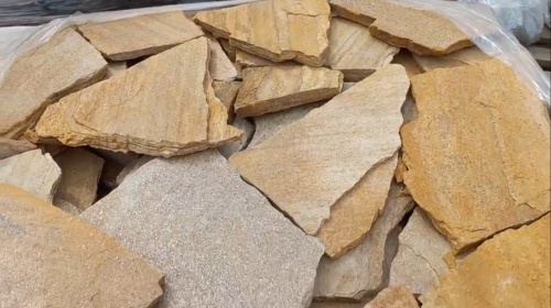 Плитняк златолит жёлтый для цоколя купить в Жуковском