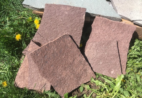 Плитняк лемезит бордовый для цоколя 1,5-2 см купить в Жуковском