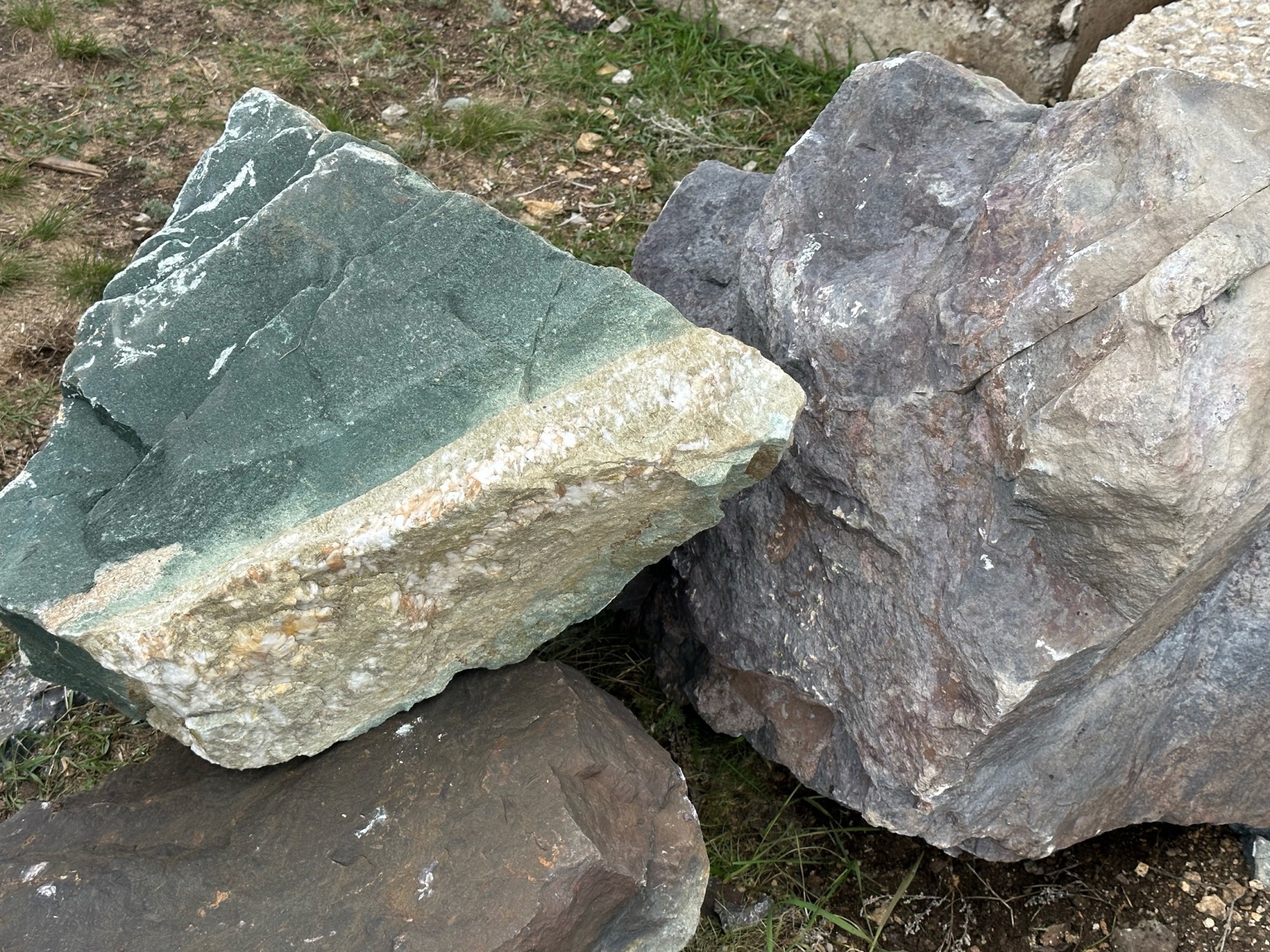 Камни для ландшафтного дизайна зелёные 10-60 килограмм купить в Жуковском