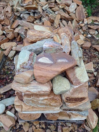 Златолит жёлтый, жёлто-зелёный глыбки и валуны для ланшафтного дизайна купить в Жуковском