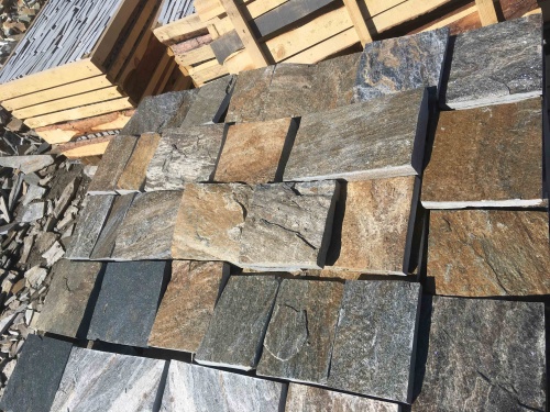 Плитка пилёная златолит Уральский для цоколя, отмостки купить в Жуковском