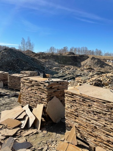 Плитняк златолит жёлтый золотистый для отмостки купить в Жуковском