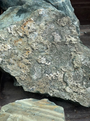 Ландшафтные глыбы зелёные 200-500 килограмм купить в Жуковском